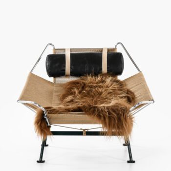 Hans Wegner flagline lounge chair at Studio Schalling