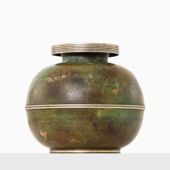 Vase in pewter by unknown designer at Studio Schalling