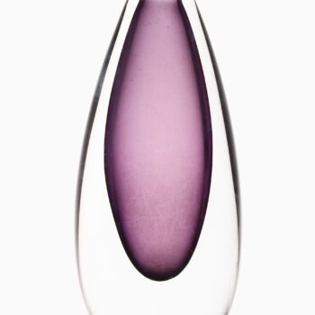 Glass vase by unknown designer at Studio Schalling