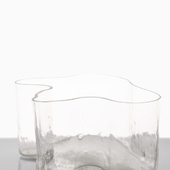 Alvar Aalto glass vase at Studio Schalling