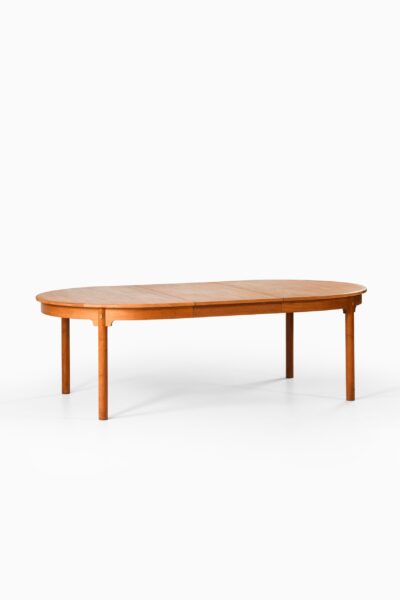 Børge Mogensen dining table model Öresund at Studio Schalling