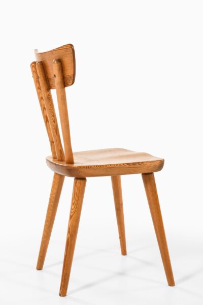 Göran Malmvall dining chairs in solid pine at Studio Schalling
