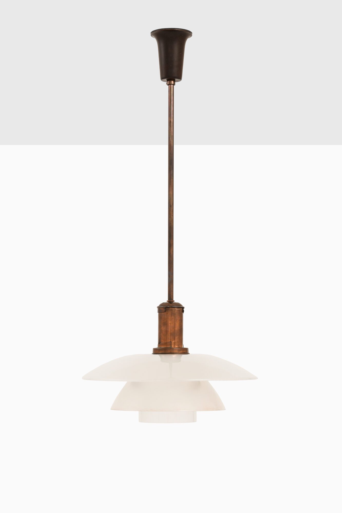 Poul Henningsen ceiling lamp model PH-4/4 at Studio Schalling