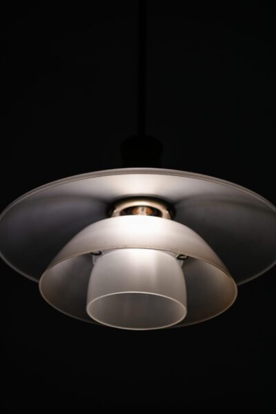 Poul Henningsen ceiling lamp model PH-4/4 at Studio Schalling