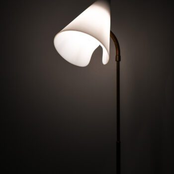 Floor lamp by unknown designer at Studio Schalling