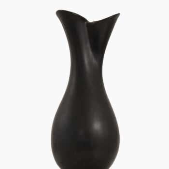 Lillemor Mannerheim ceramic vase at Studio Schalling