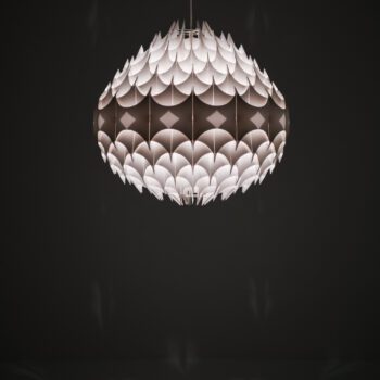 Milanda Havlova ceiling lamp model Rytmik at Studio Schalling
