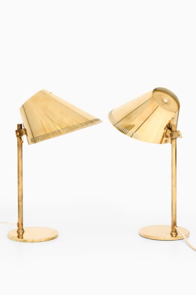 Paavo Tynell table lamp model 9227 in brass at Studio Schalling