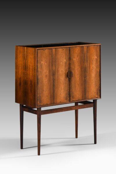 Helge Vestergaard Jensen bar cabinet at Studio Schalling