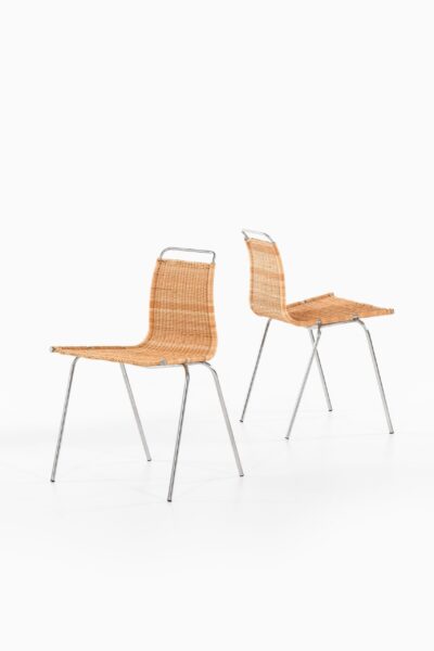 Poul Kjærholm PK-1 dining chairs at Studio Schalling