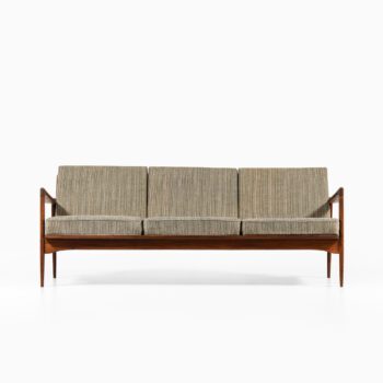 Ib Kofod-Larsen sofa model Kandidaten at Studio Schalling