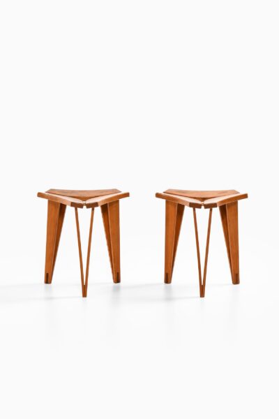 Edvard Wilberg stools in oregon pine at Studio Schalling