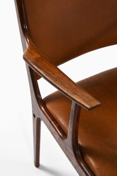Johannes Andersen dining chairs in rosewood at Studio Schalling