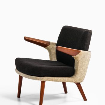 Ib Kofod-Larsen easy chair model 423 at Studio Schalling