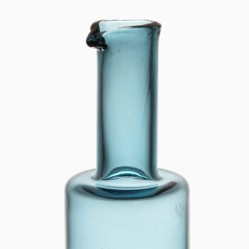 Nanny Still glass vase by Riihimäen at Studio Schalling