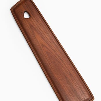 Johannes Aasbjerg tray in teak at Studio Schalling