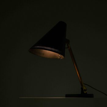 Paavo Tynell table lamp model 5305 at Studio Schalling