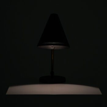Paavo Tynell table lamp model 5305 at Studio Schalling
