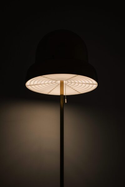 Eje Ahlgren floor lamps model G-125 at Studio Schalling