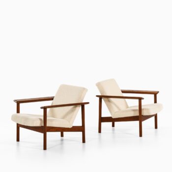 Aksel Bender Madsen & Ejner Larsen easy chairs at Studio Schalling