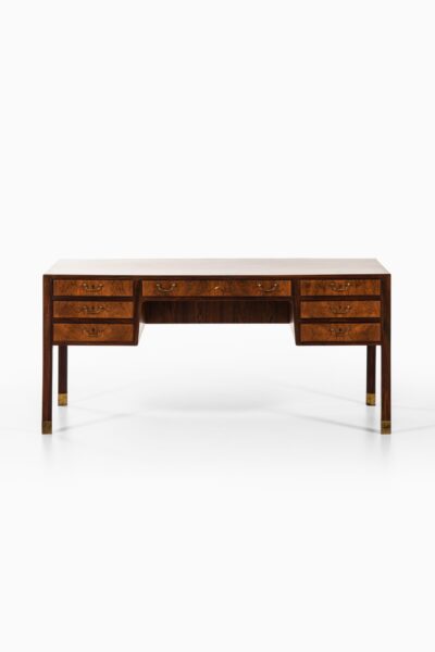 Ole Wanscher desk in rosewood and brass at Studio Schalling