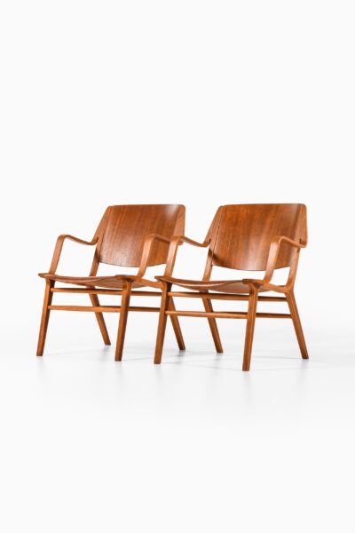 Peter Hvidt & Orla Mølgaard-Nielsen easy chairs at Studio Schalling