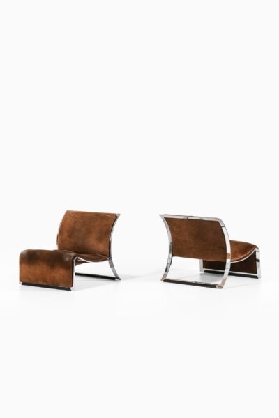 Introini Vittorio easy chairs by Saporiti at Studio Schalling