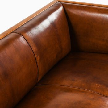 Frits Henningsen sofa in niger leather at Studio Schalling