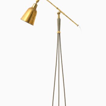Floor lamp in lacquered metal and brass at Studio Schalling