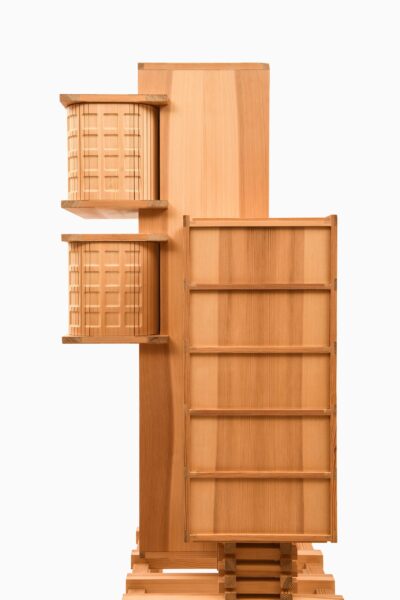 Gustav Aliki cabinet 'Brut' in pine at Studio Schalling