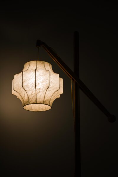 Vilhelm Wohlert floor lamp model 325 at Studio Schalling