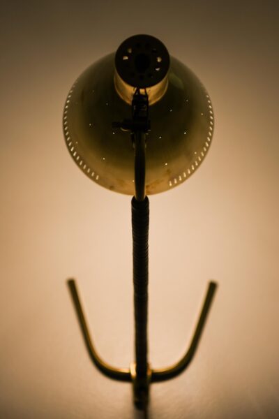 Paavo Tynell table lamp model 9224 at Studio Schalling