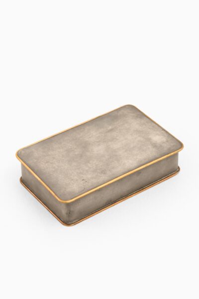 Nils Fougstedt box in pewter and brass at Studio Schalling