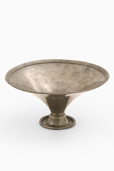 Hugo Gehlin bowl in pewter by Ystad Tenn at Studio Schalling