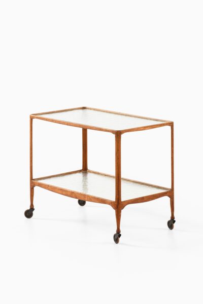 Peder Moos trolley in nutwood and glass at Studio Schalling