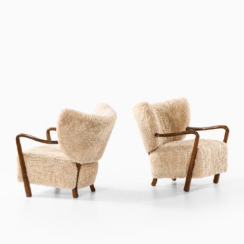 Viggo Boesen easy chairs by Hos Wulff at Studio Schalling