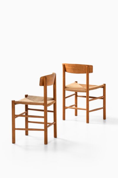 Børge Mogensen dining chairs model J39 at Studio Schalling