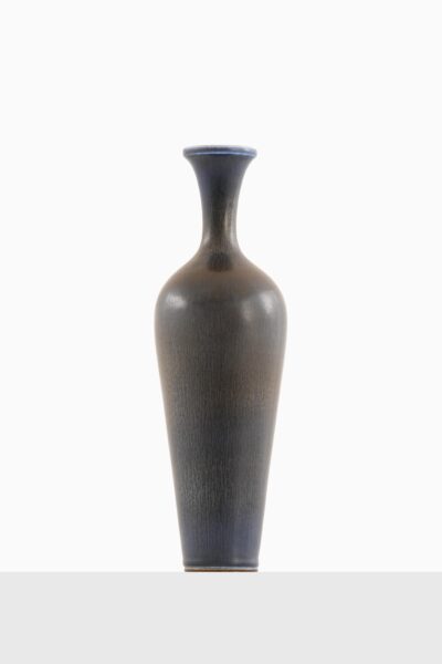 Berndt Friberg ceramic vase in hare fur glaze at Studio Schalling