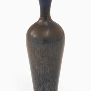 Berndt Friberg ceramic vase in hare fur glaze at Studio Schalling