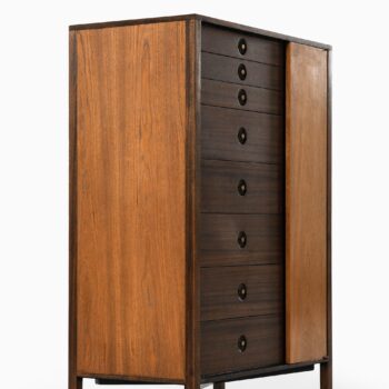 Harvey Probber chest of drawers at Studio Schalling