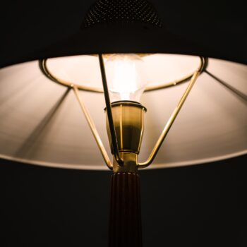 Hans Bergström table lamp model 716 at Studio Schalling