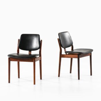 Arne Vodder dining chairs in rosewood at Studio Schalling