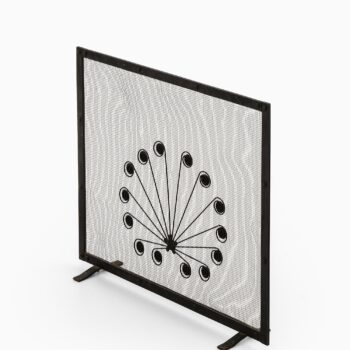 Fire guard / screen in black lacquered metal at Studio Schalling