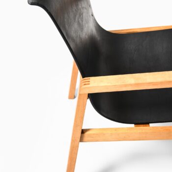 Alvar Aalto armchair model 403 at Studio Schalling