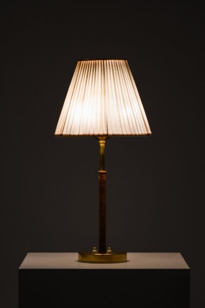 Bertil Brisborg table lamp by NK at Studio Schalling