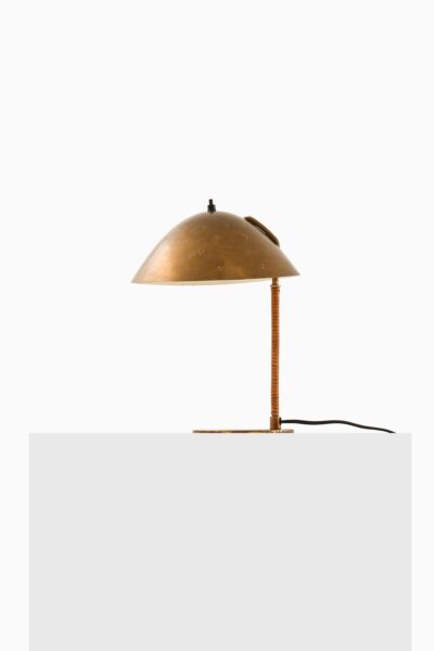 Paavo Tynell table lamp model no 9209 at Studio Schalling