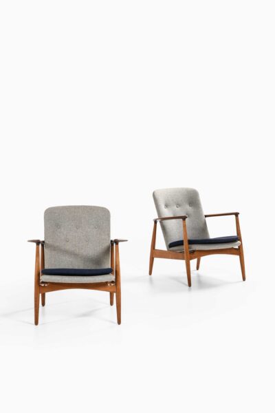 Arne Vodder easy chairs model BO-90 at Studio Schalling