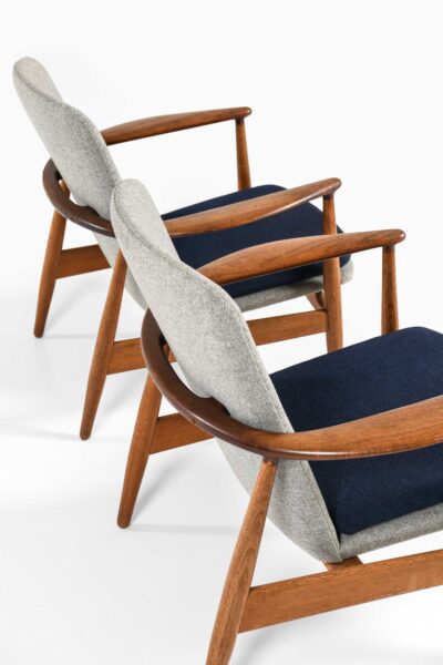 Arne Vodder easy chairs model BO-90 at Studio Schalling