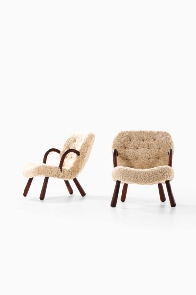 Arnold Madsen Clam easy chairs at Studio Schalling