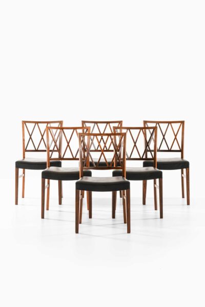 Ole Wanscher dining chairs in rosewood at Studio Schalling